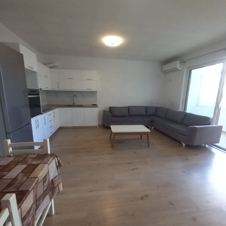 Apartament 2+1+2 me qera tek Nela 6 ne Yzberisht