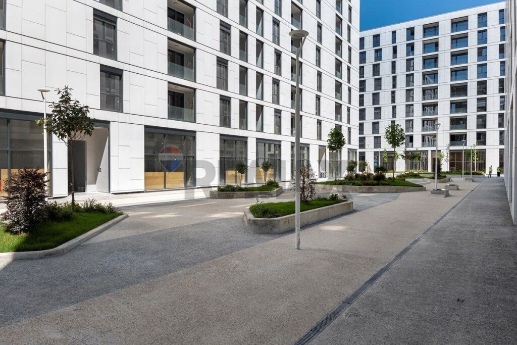 Shitet Apartament Ekskluziv 2+1 - Akses Tirana