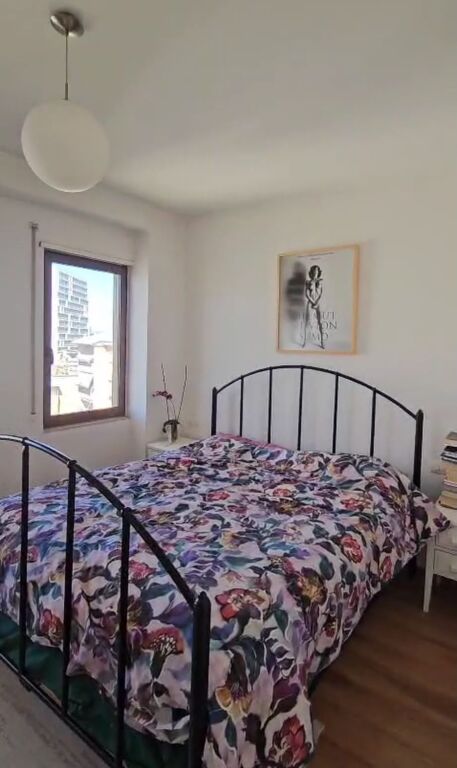 Jepet apartament 2+1 luksoz me qira tek Prokuroria e Tiranes , Rruga Mine Peza , Rruga e Durresit , Zogu i Zi .