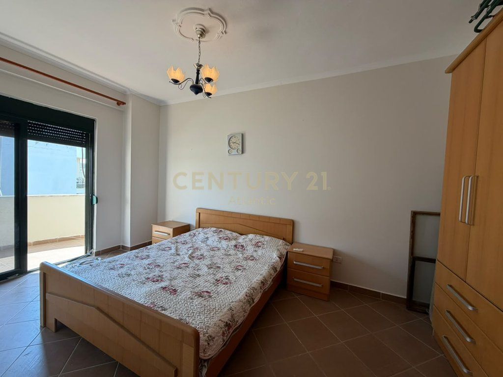 Shitet Apartament 1+1 ne Plazh Iliria, Durres!