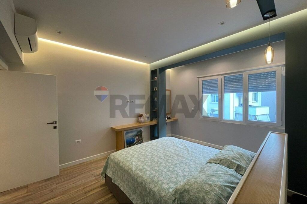 Apartament 3+1 dhe parkim me qira tek K.Zoologjik