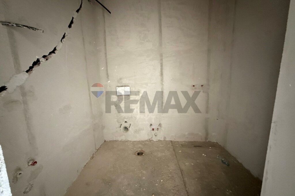 Shitet apartament 3+1 te Reidenca Orbital, Tiranë