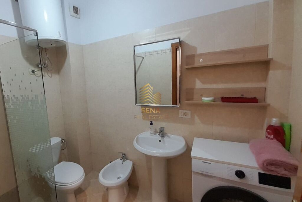 Affitto, Appartamento 2+1+2blk, Via Kavaja-vicino a Square 21, 70.000 Lek/Mese
