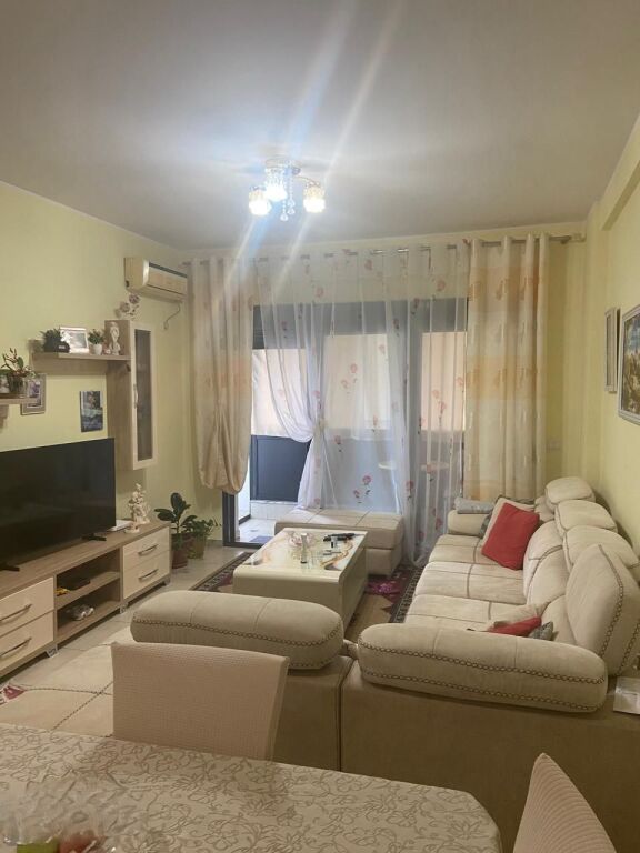 Apartment 2+1+2 + Balcony for rent – Astir, Near the Roundabout !