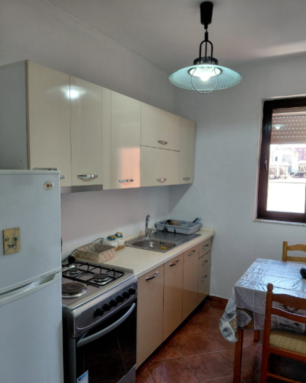 Apartament 2+1 me Qira Rruga e Elbasanit Tirane