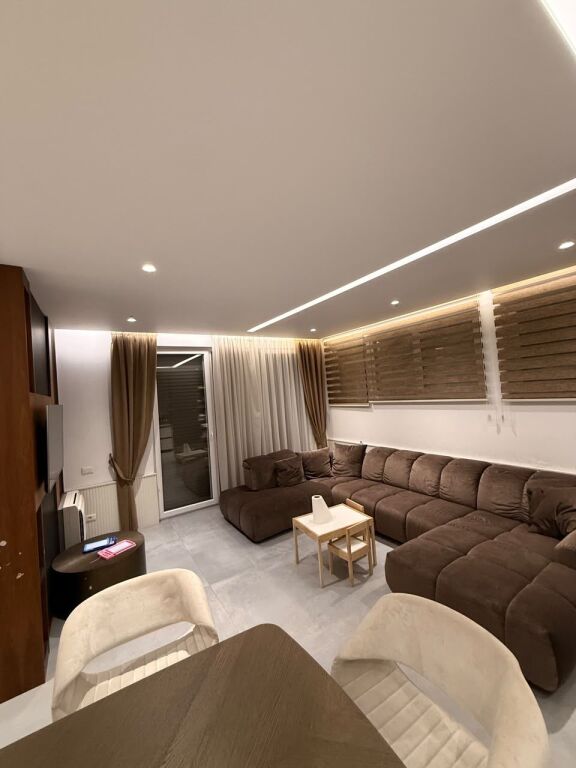 🏡 Vilë luksoze 3-katëshe në shitje tek Secret Garden Residence – TEG