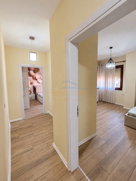 Qira, Apartament 2+1 | Myslym Shyri, Tiranë