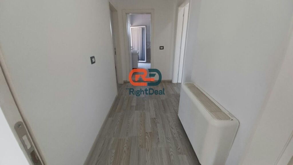 Tek Selvia, Jepet Me Qira, Apartament 1+1+Verande, Gati Per Banim !!!