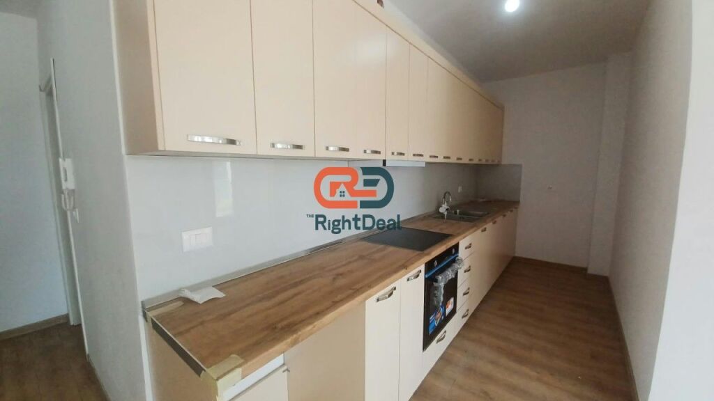 Near Pharmacy 10, Apartment 1+1 for Rent, Ideal for Living !!!