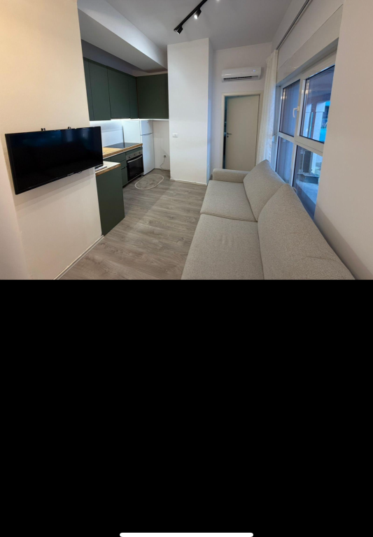Shitet apartament ne Ali Dem tek Kompleksi Mangalem