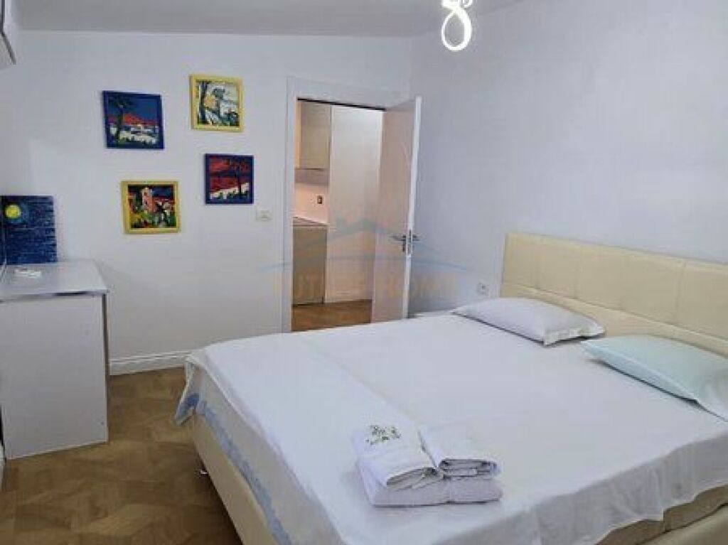Shitet , Apartament 2+1 , Selite , Tirane