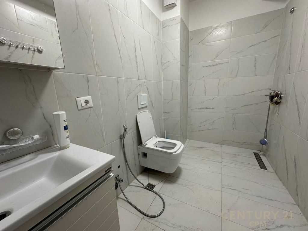 Appartamento 1+1+ Posto Auto In Vendita Presso Residenza Kodra E Diellit 2