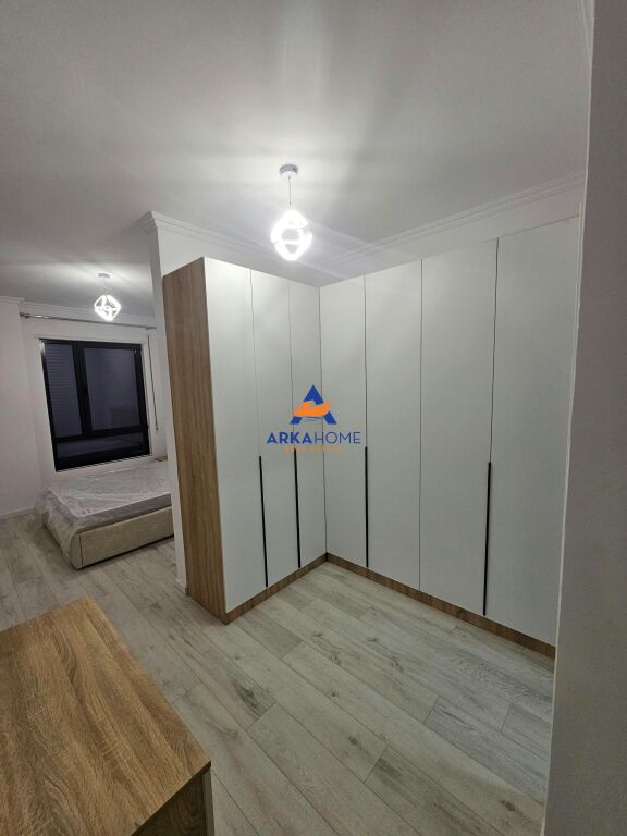 APPARTAMENTO IN AFFITTO 2+1+BALCONE " VIA 5 MAGGIO " 65.000 LEKE