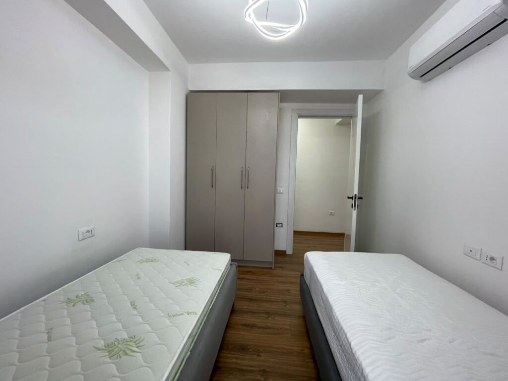 Apartment 2+1 for rent at Kodra e Diellit.