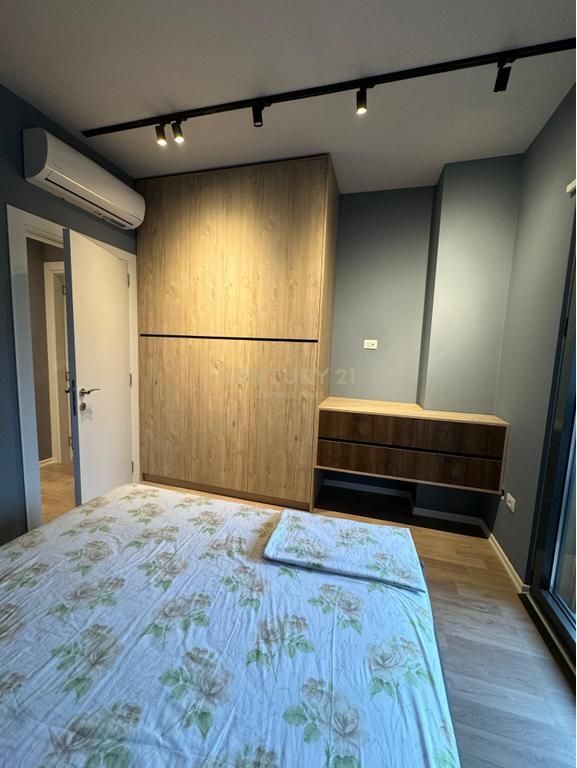 APARTAMENT 2+1+2 ME QIRA - ALI DEM TREGU I RI ELEKTRK