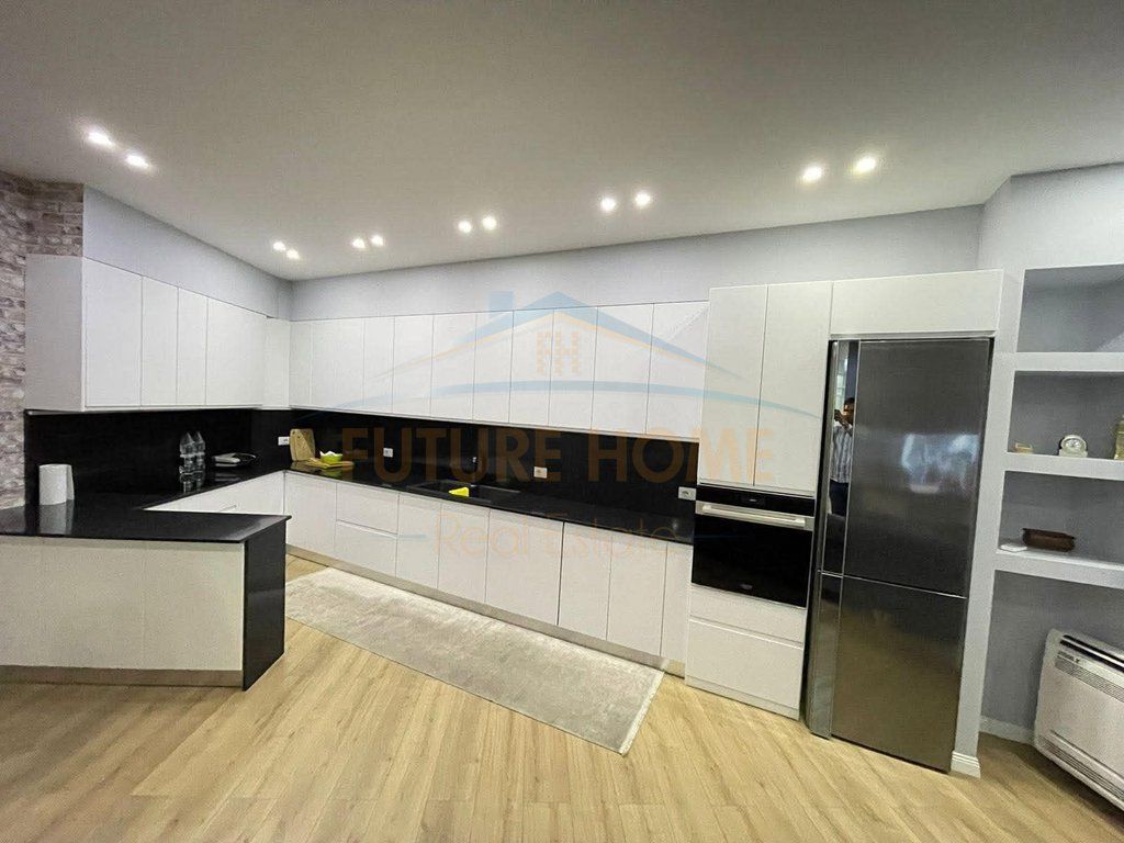 Shitet, Apartament 3+1+2, Turdiu Residence, Fusha e Aviacionit UNA75081