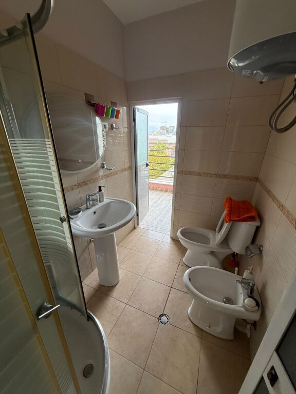 Studio apartment for rent at Kavaja Street/Church (45,000 leke)