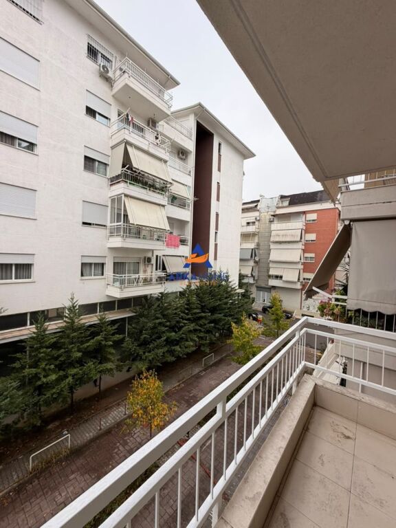 "EXCLUSIVE" APARTMENT FOR SALE 2+1+2+2 BALCONIES "FRESK" 13500000 LEKË