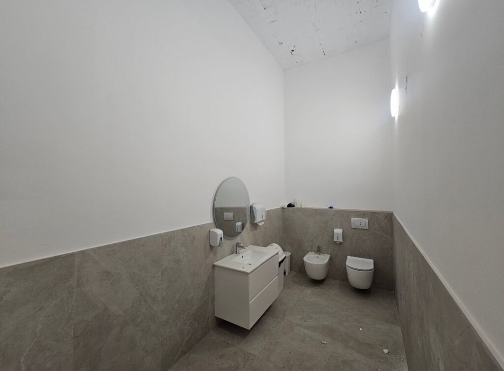 Unit 167m2 floor 0 for sale on Panorama St