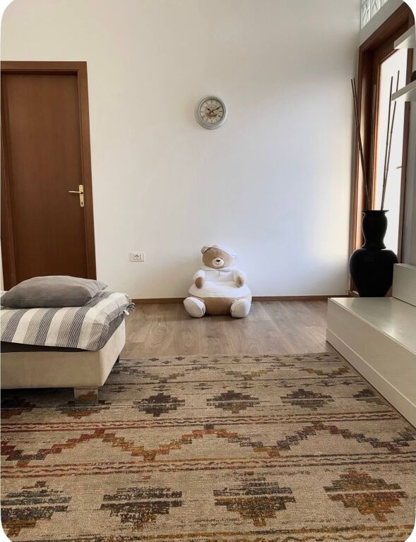 Jepet Me Qera Apartament 1+1+1 Ballkon