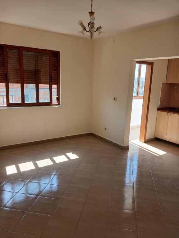 Vendita | Apartament 1 + 1 | Allias | 85000 €