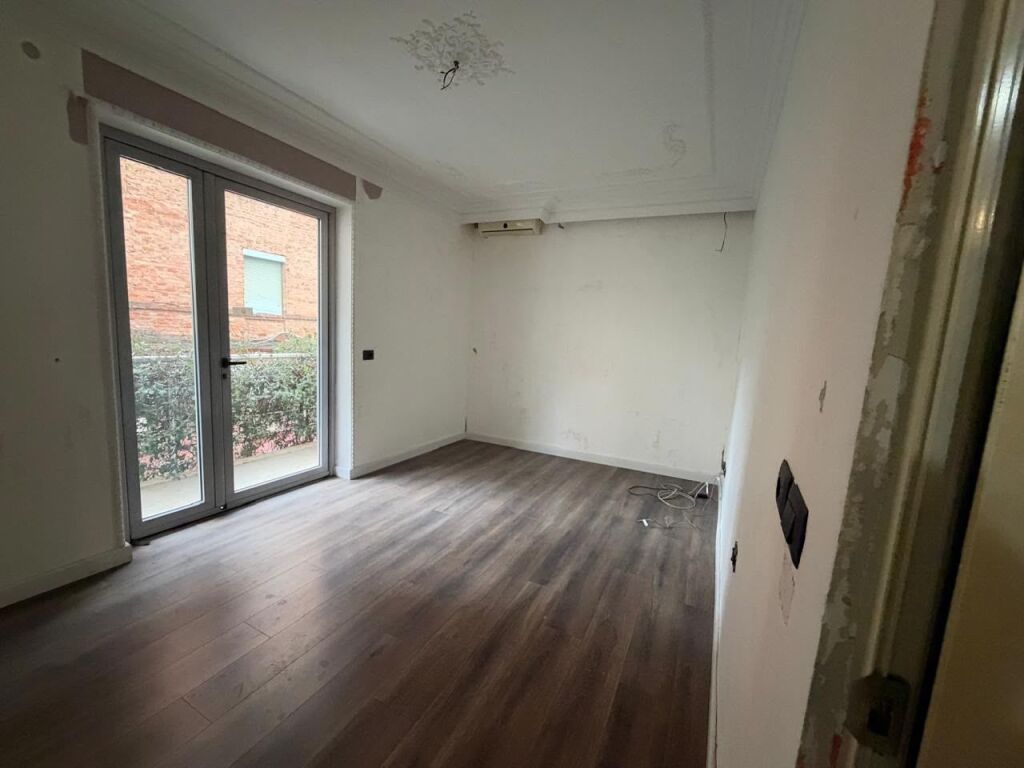 Shop for rent in Bllok