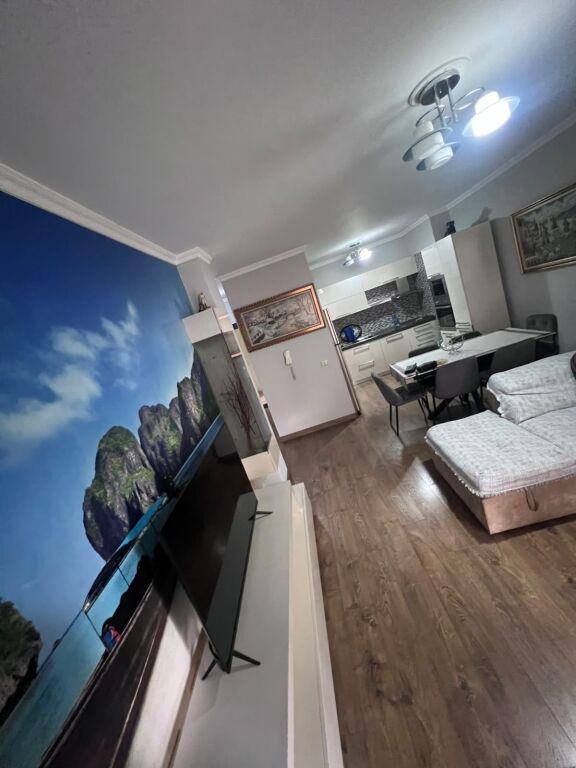 Apartment 2+1 for rent at Nela 6 Yzberisht !