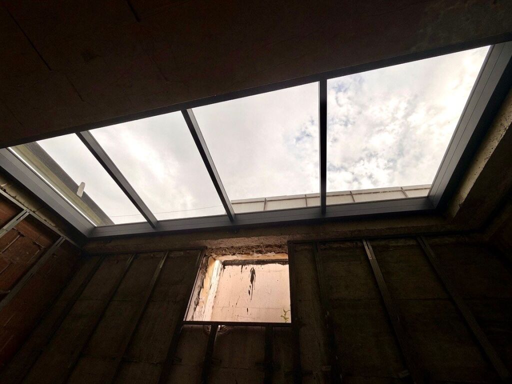 Shitet Triplex me Cmim Okazion tek Liqeni i Farkes