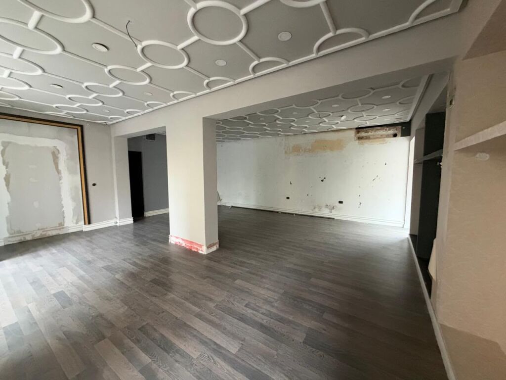 Shop for rent in Bllok