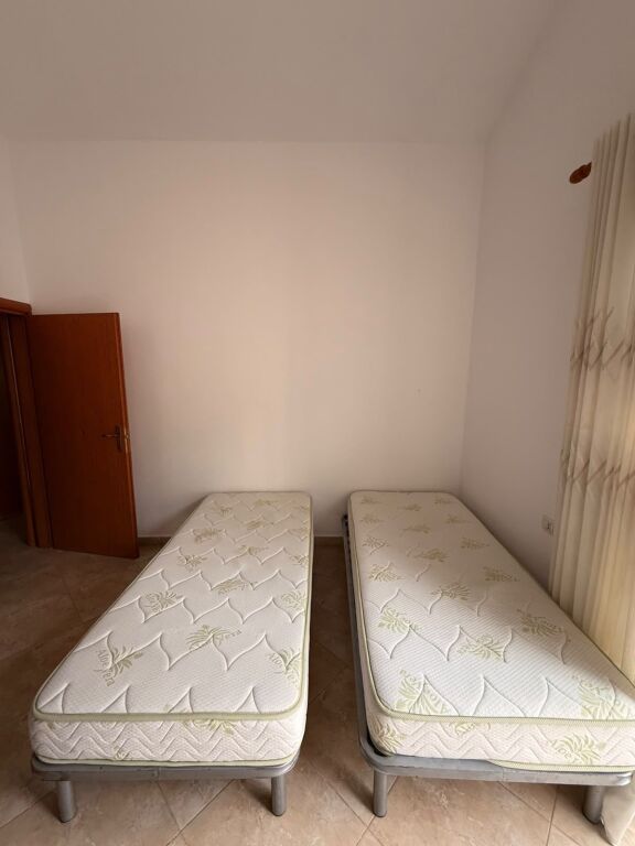 2+1 apartment for rent at Kodra e Diellit.