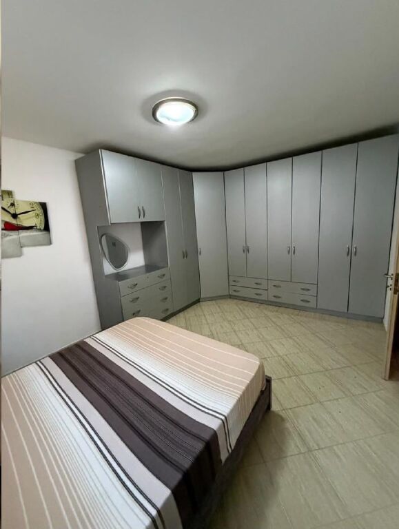 Qera | Apartament 2 + 1 | Vasil Shanto | 700 €/muaj