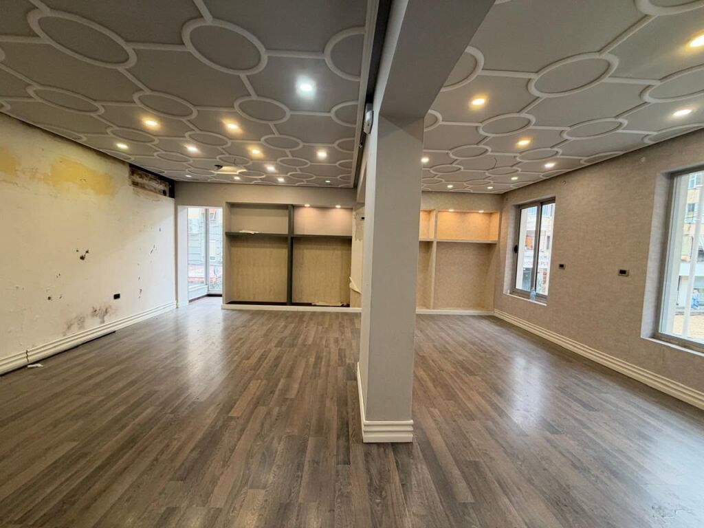 Shop for rent in Bllok