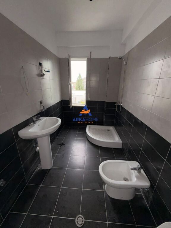 "EXCLUSIVE" APARTMENT FOR SALE 2+1+2+2 BALCONIES "FRESK" 13500000 LEKË