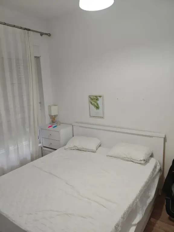 Qera | Apartament 1 + 1 | Ali Demi, Mangalem | 500 €/muaj