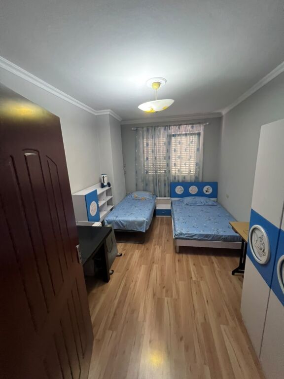Apartment 2+1 for rent at Nela 6 Yzberisht !