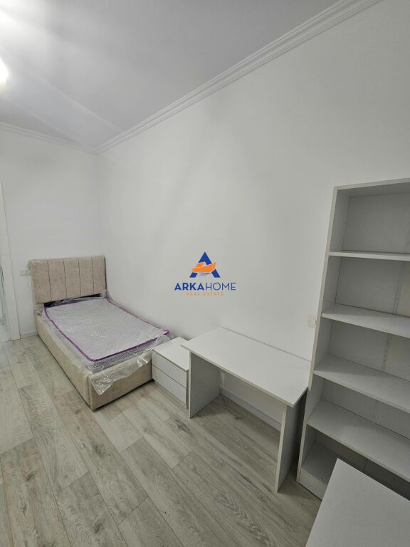 APPARTAMENTO IN AFFITTO 2+1+BALCONE " VIA 5 MAGGIO " 65.000 LEKE