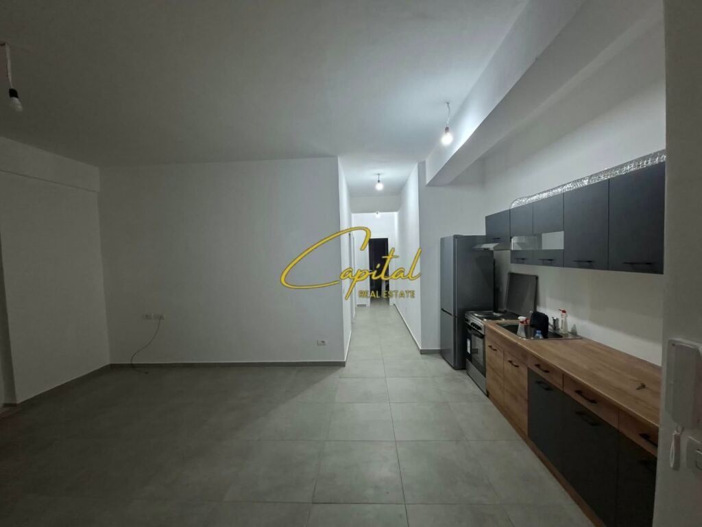 APARTAMENT ME QIRA 2+1 5 MAJI 45.000 LEKE