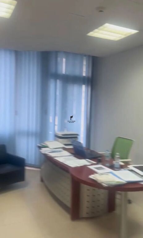 ZYRE ME QERA 100 M2 BLLOK 1.500 EURO FH-97064