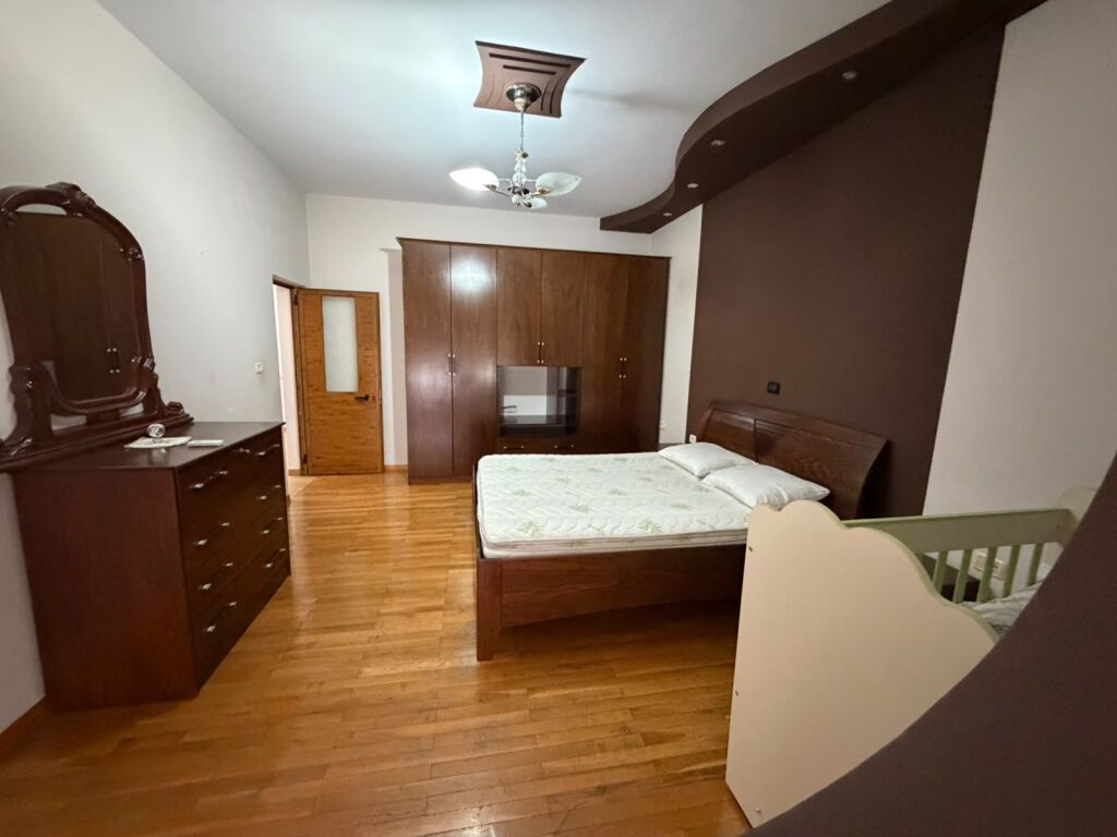 Apartament 2+1 me qira Univers City