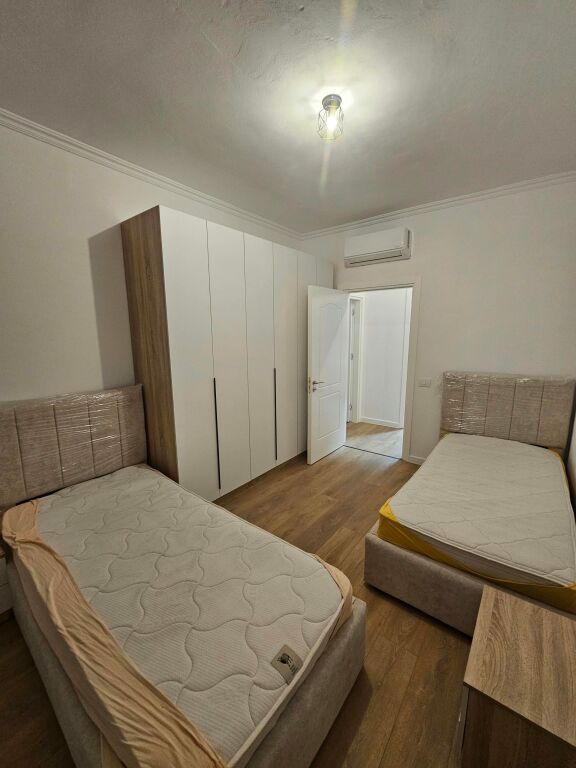 APARTMENT FOR RENT 2+1+BALCONY "5 MAY STREET" 65,000 LEKE