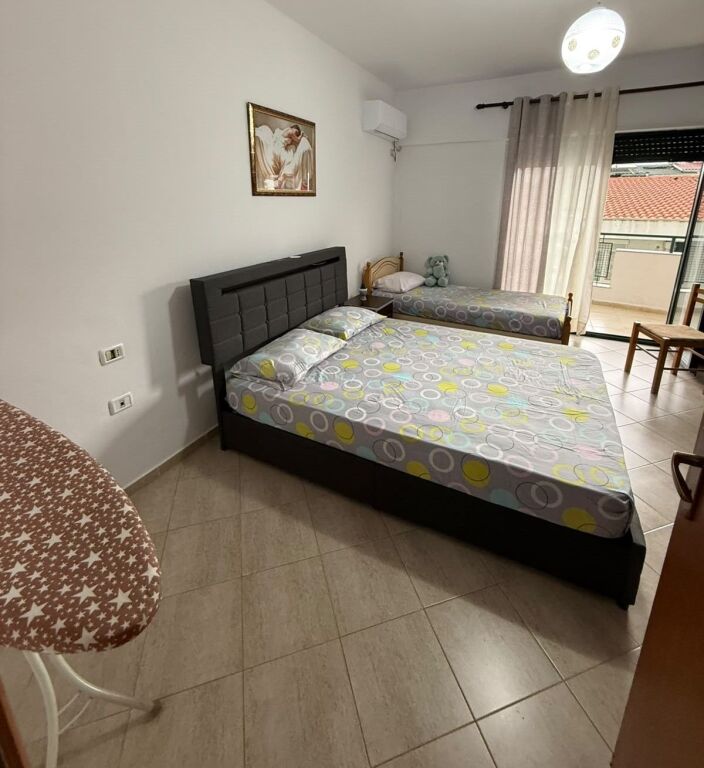 apartament me qira tek Kodra e Diellit.
