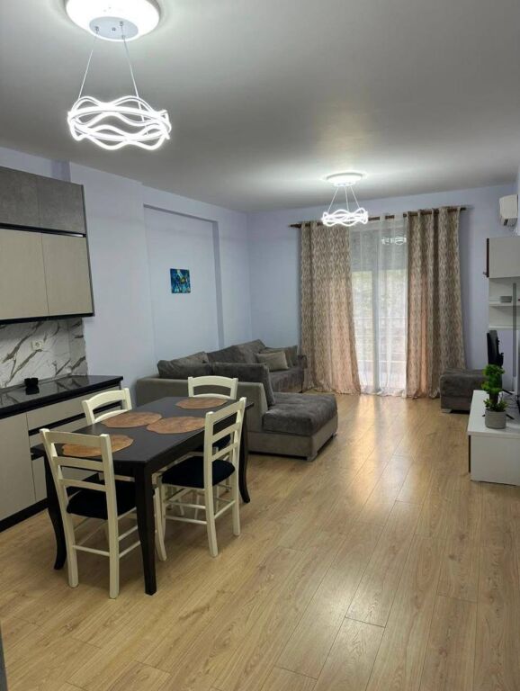 Apartament 2+1 me qera