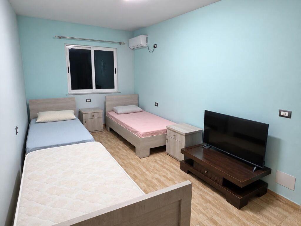 Jepet Me Qera Apartament 2+1+1 Ballkon