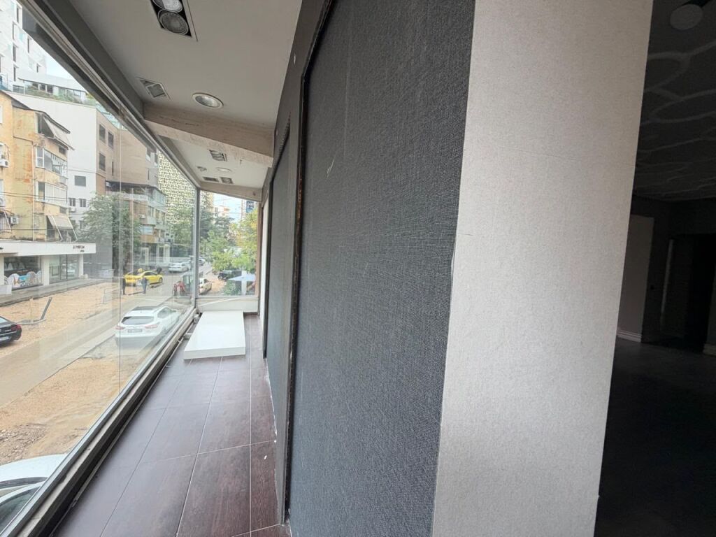 Shop for rent in Bllok