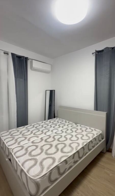 Affittasi Appartamento 1+1+1 con Balcone