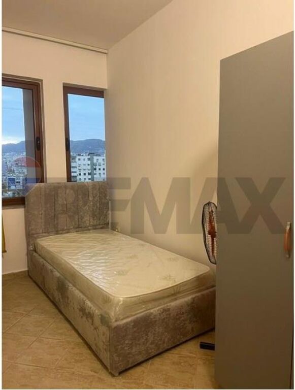 APARTAMENT 2+1 ME QERA PRANE SQUARE 21