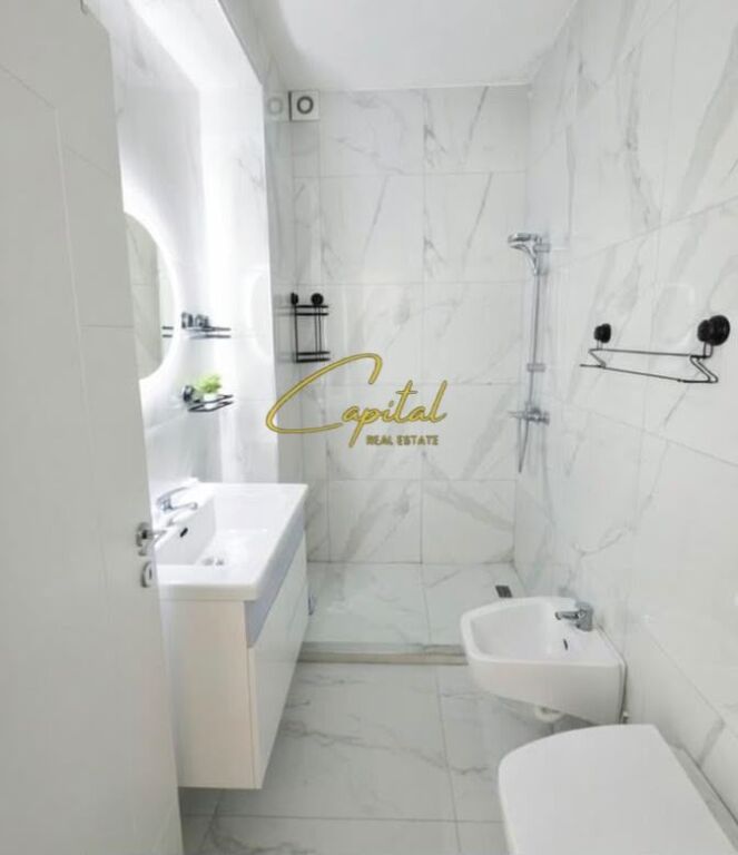 APARTMENT FOR RENT 2+1 TIRANA PROSECUTOR'S OFFICE 900 EURO