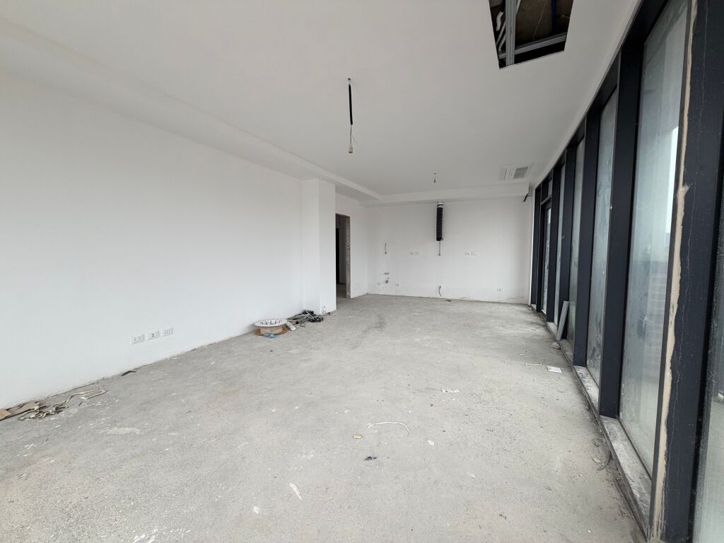✨ Shitet Apartament 2+1 me Verandë 📍 Lake View Residences, Liqeni i Tiranës