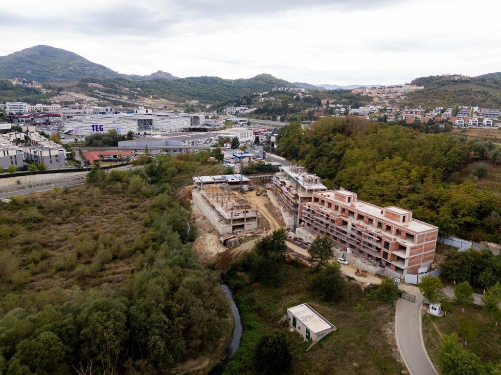 Shitet, Apartament 1+1, Farke