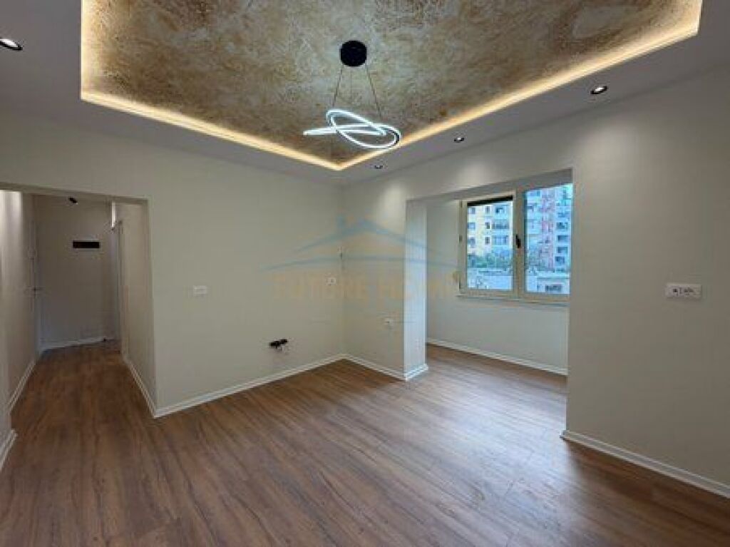 Shitet , Apartament 1+1 , Asim Vokshi , Tirane